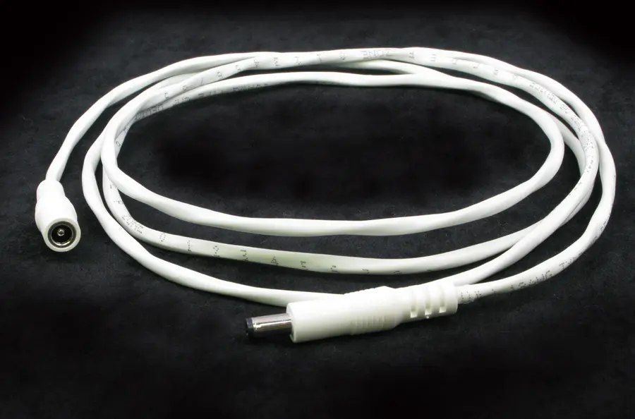 Låg spännings DC kraft kabel för förbindelse till elektriska applikationer . COOCMDCL2P6F722G2364.